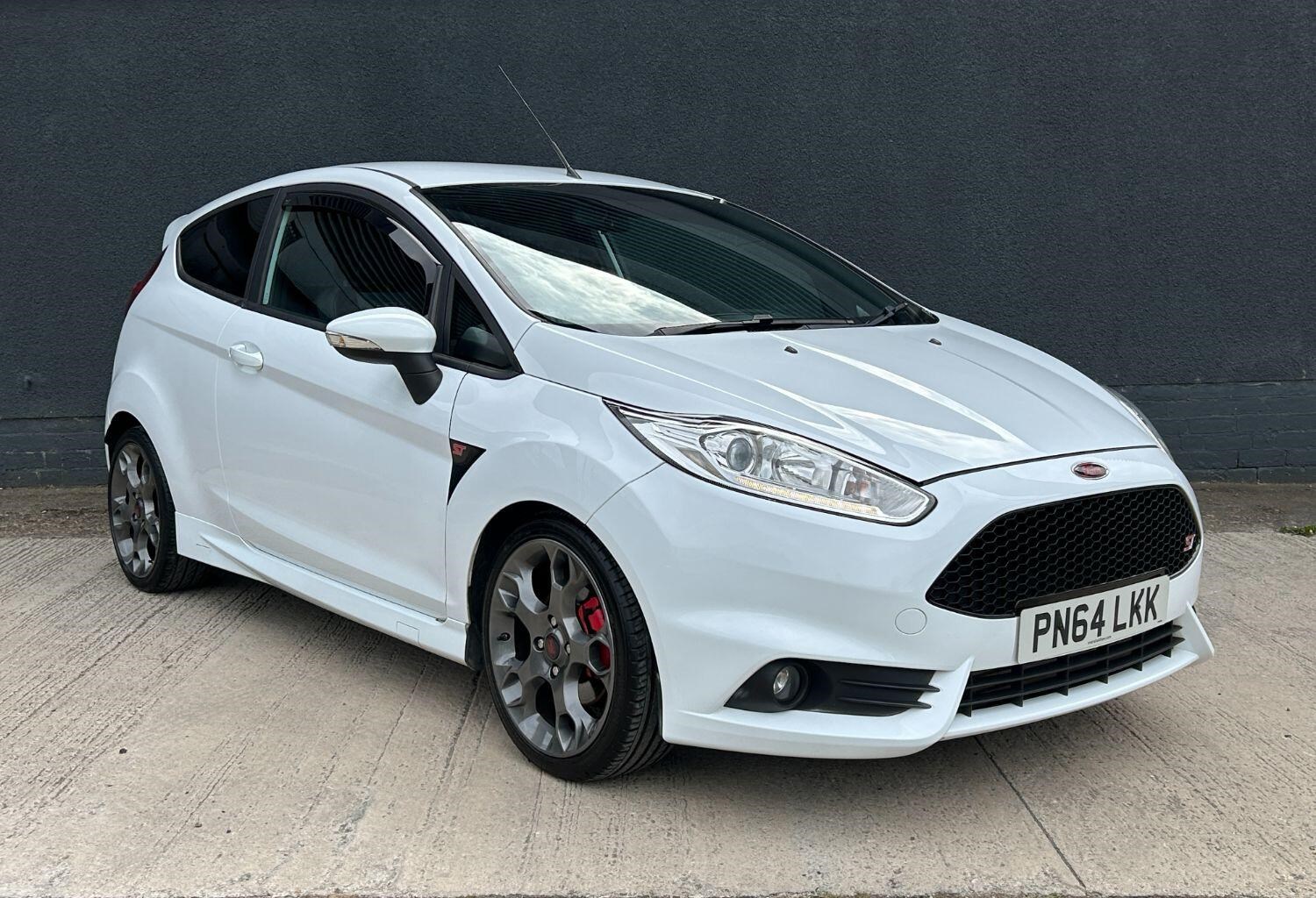 Ford Fiesta Listing Image