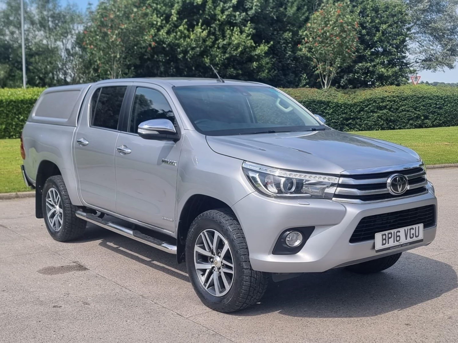 Toyota Hilux Listing Image