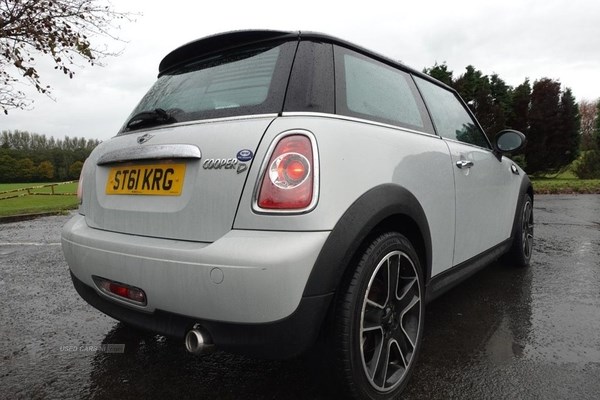 MINI Hatch Listing Image