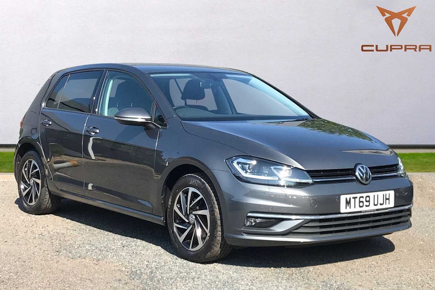 Volkswagen Golf Listing Image