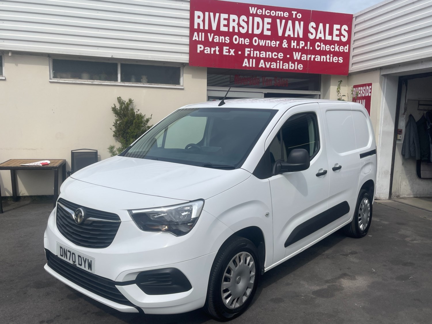 Vauxhall Combo Listing Image