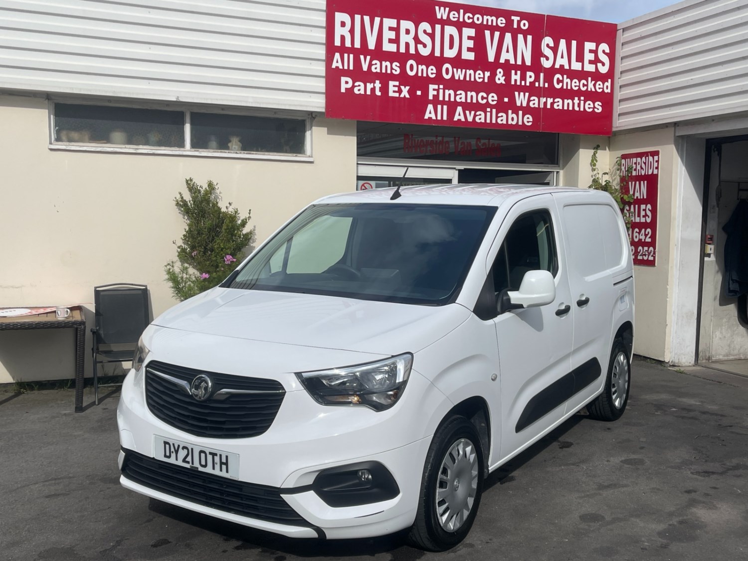 Vauxhall Combo Listing Image