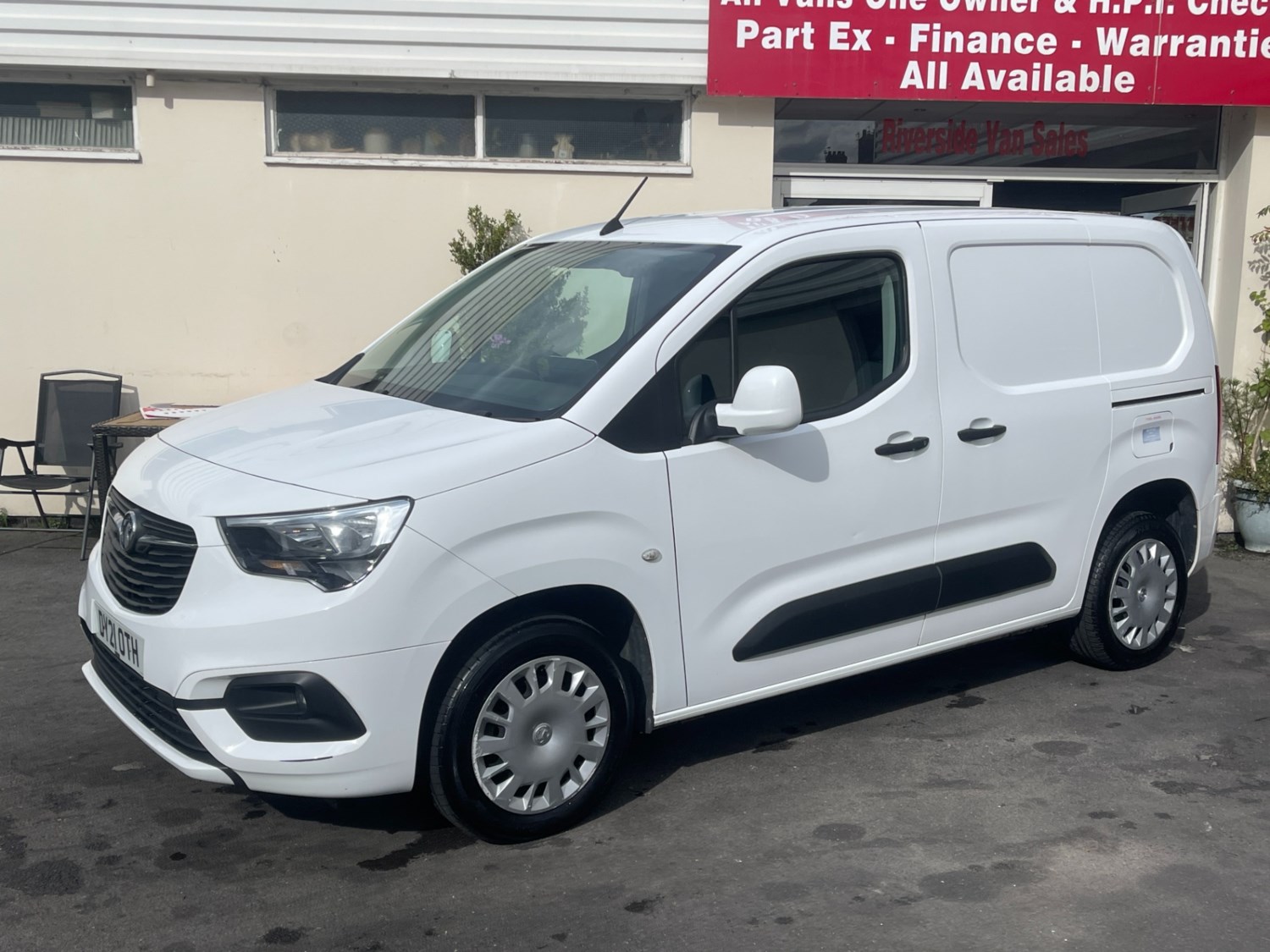 Vauxhall Combo Listing Image