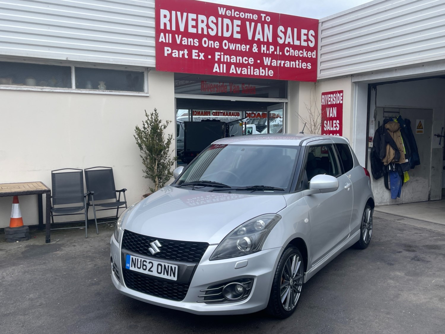 Suzuki Swift Listing Image