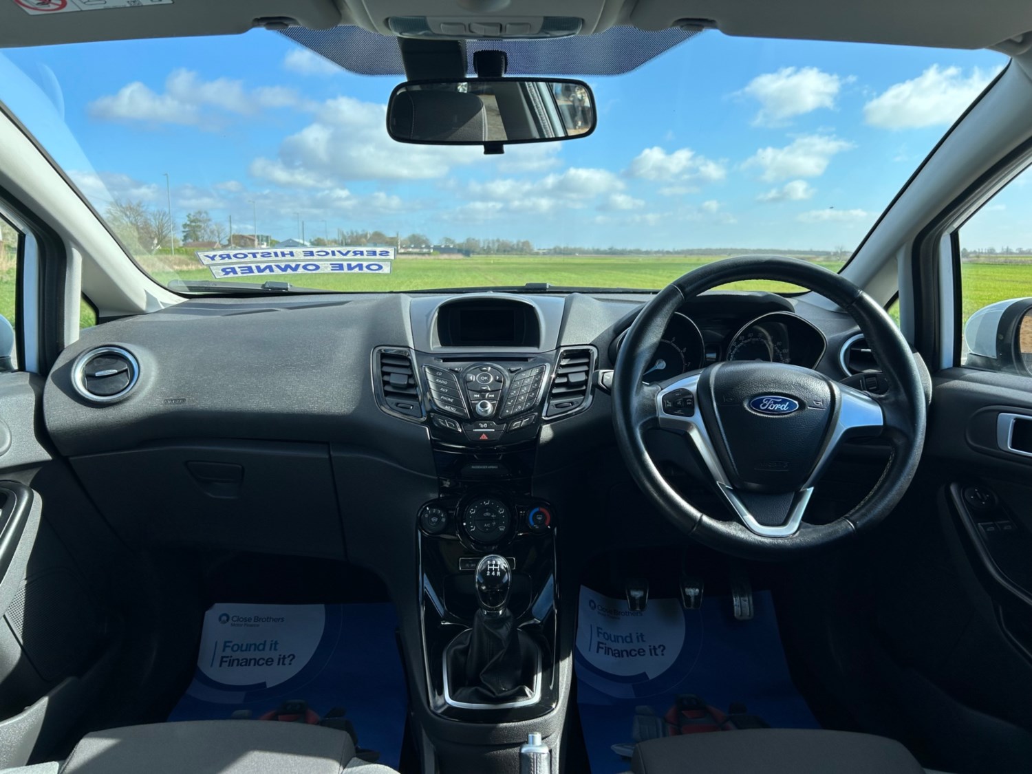 Ford Fiesta Listing Image