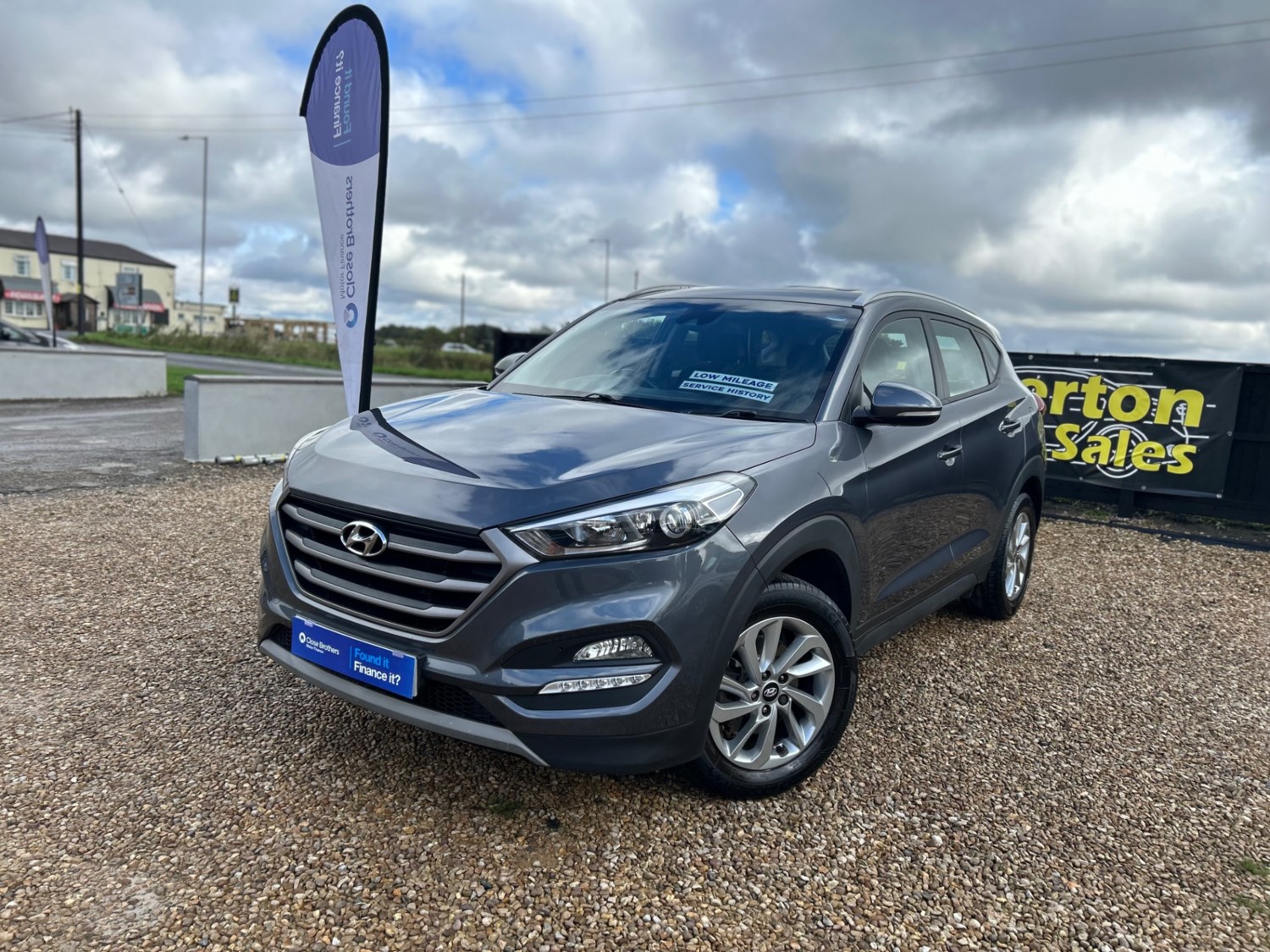 Hyundai TUCSON Listing Image