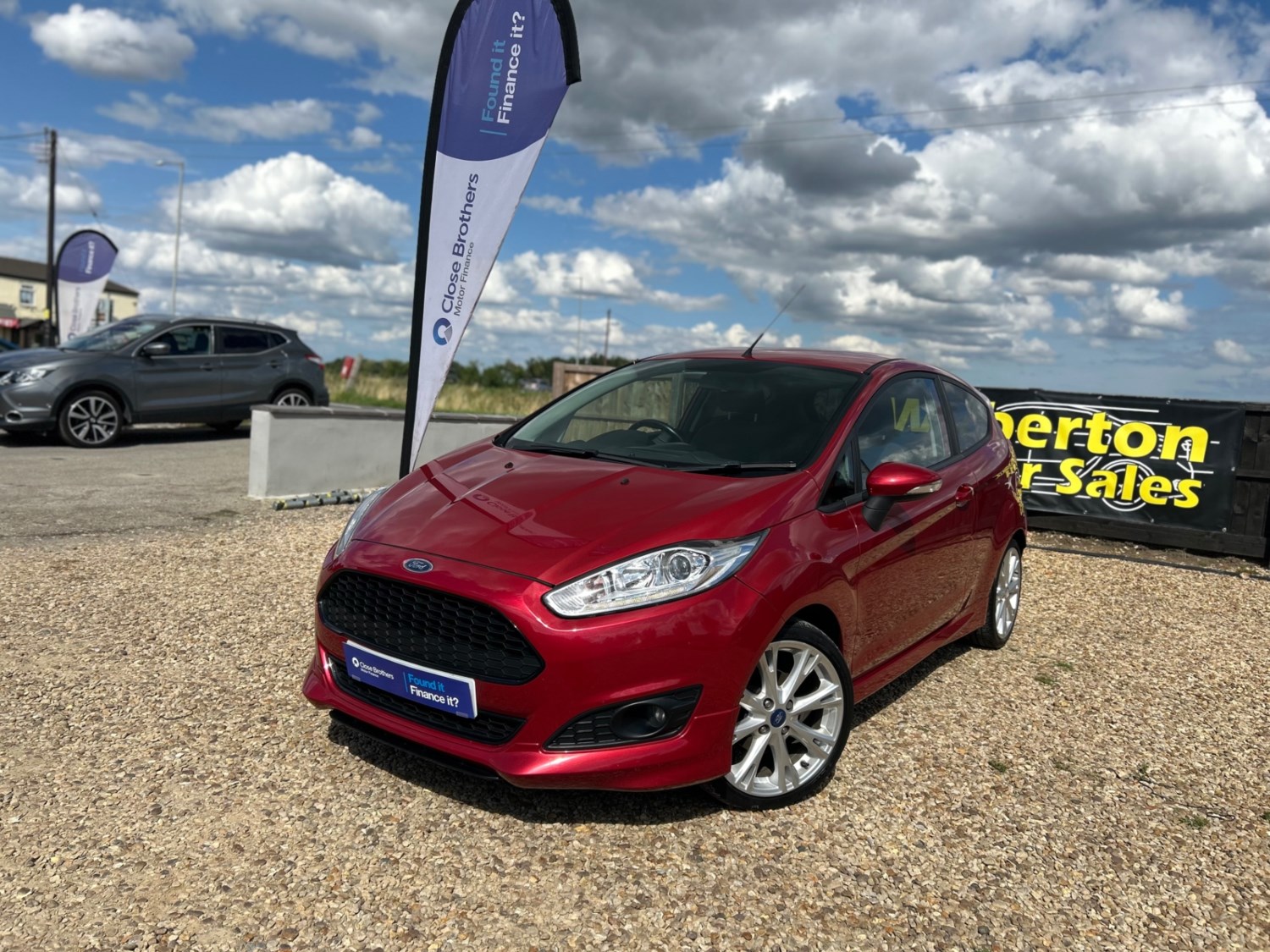 Ford Fiesta Listing Image