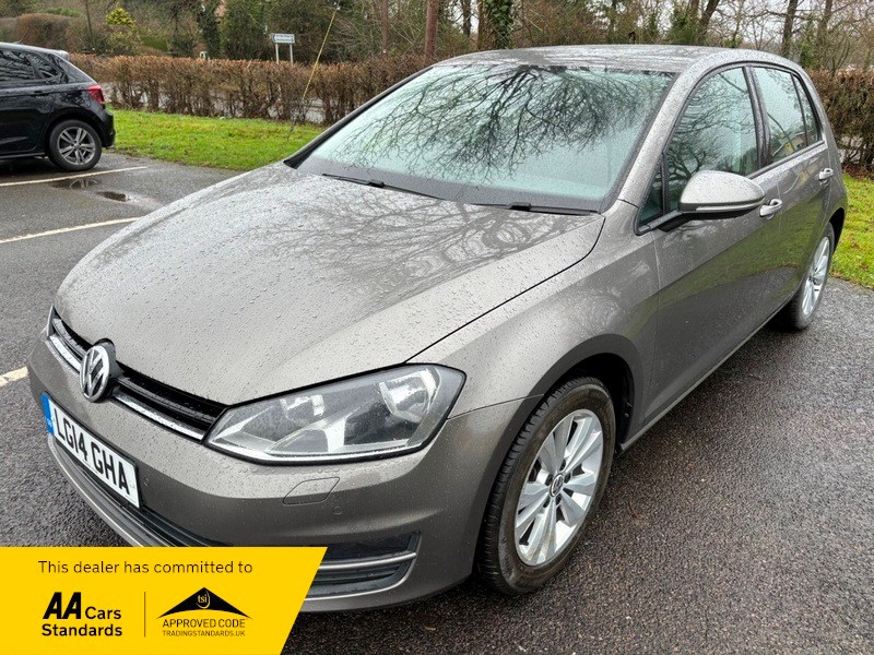 Volkswagen Golf Listing Image