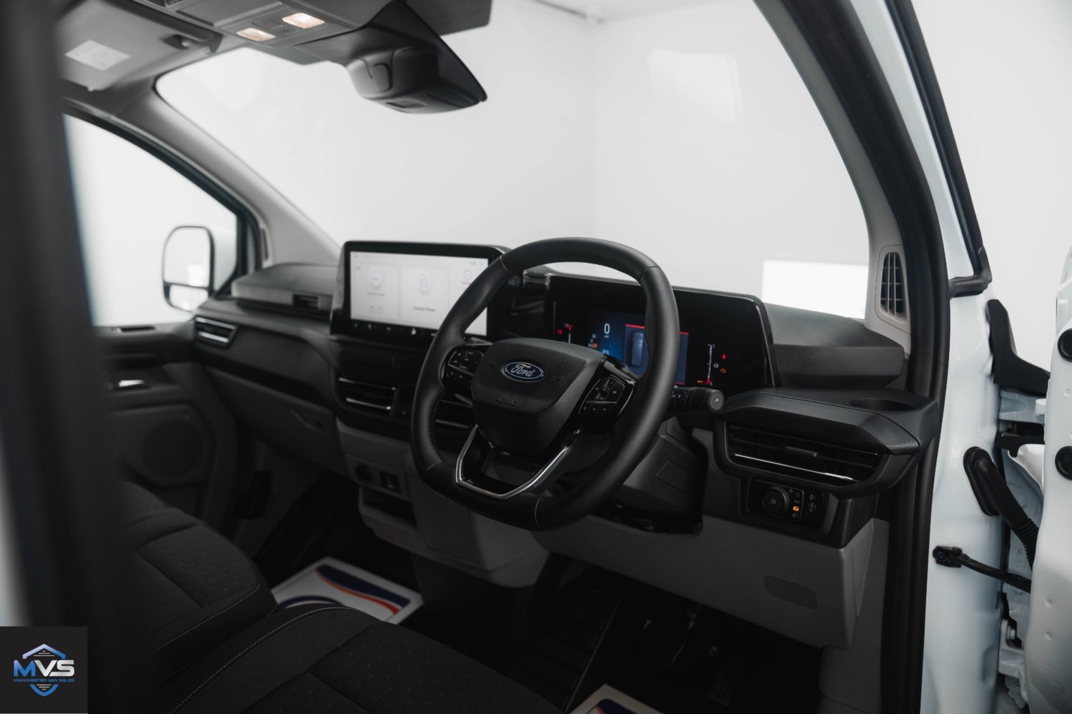 Ford Transit Custom Listing Image