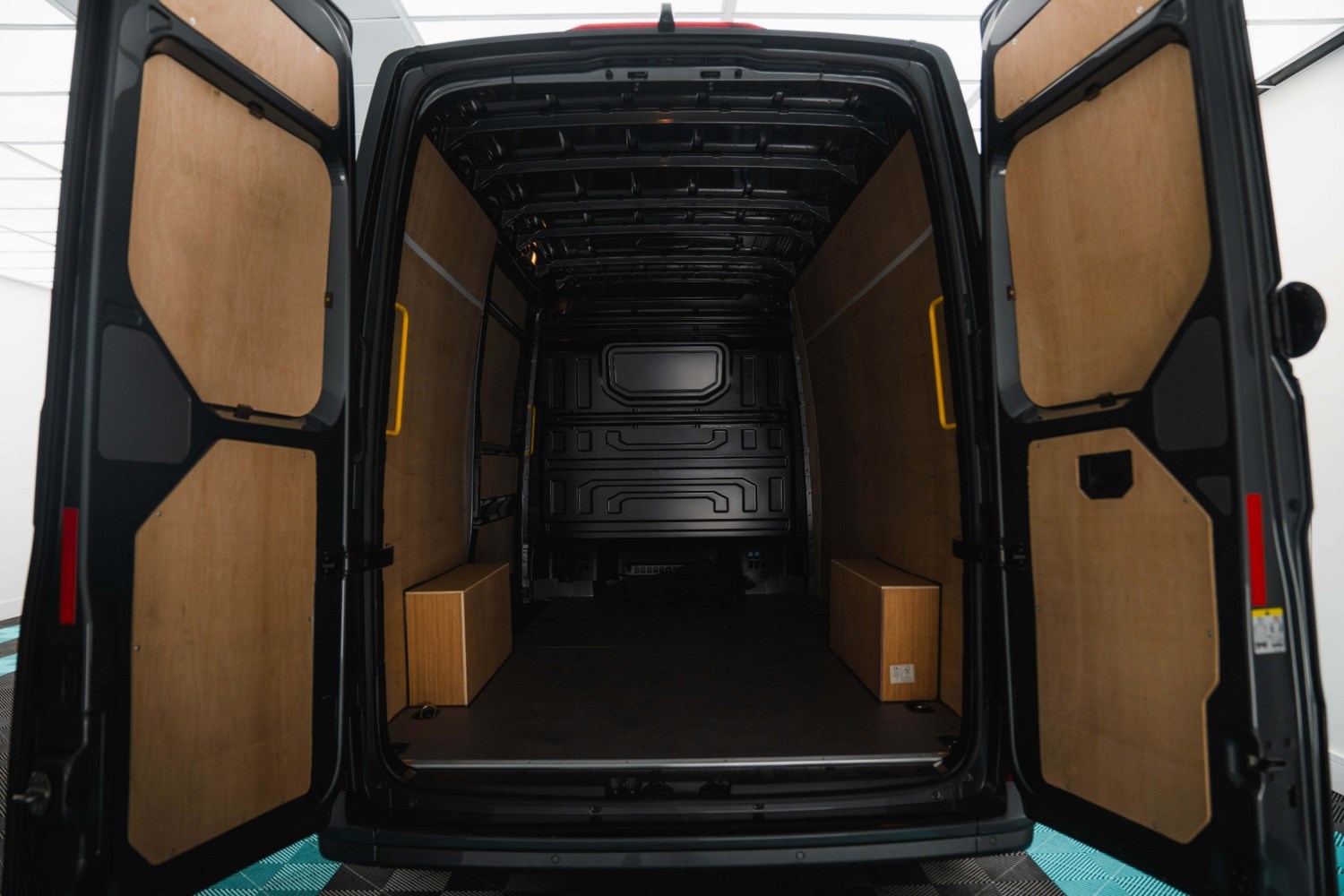 Volkswagen Crafter Listing Image