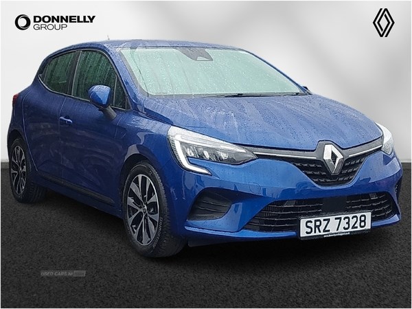 Renault Clio Listing Image