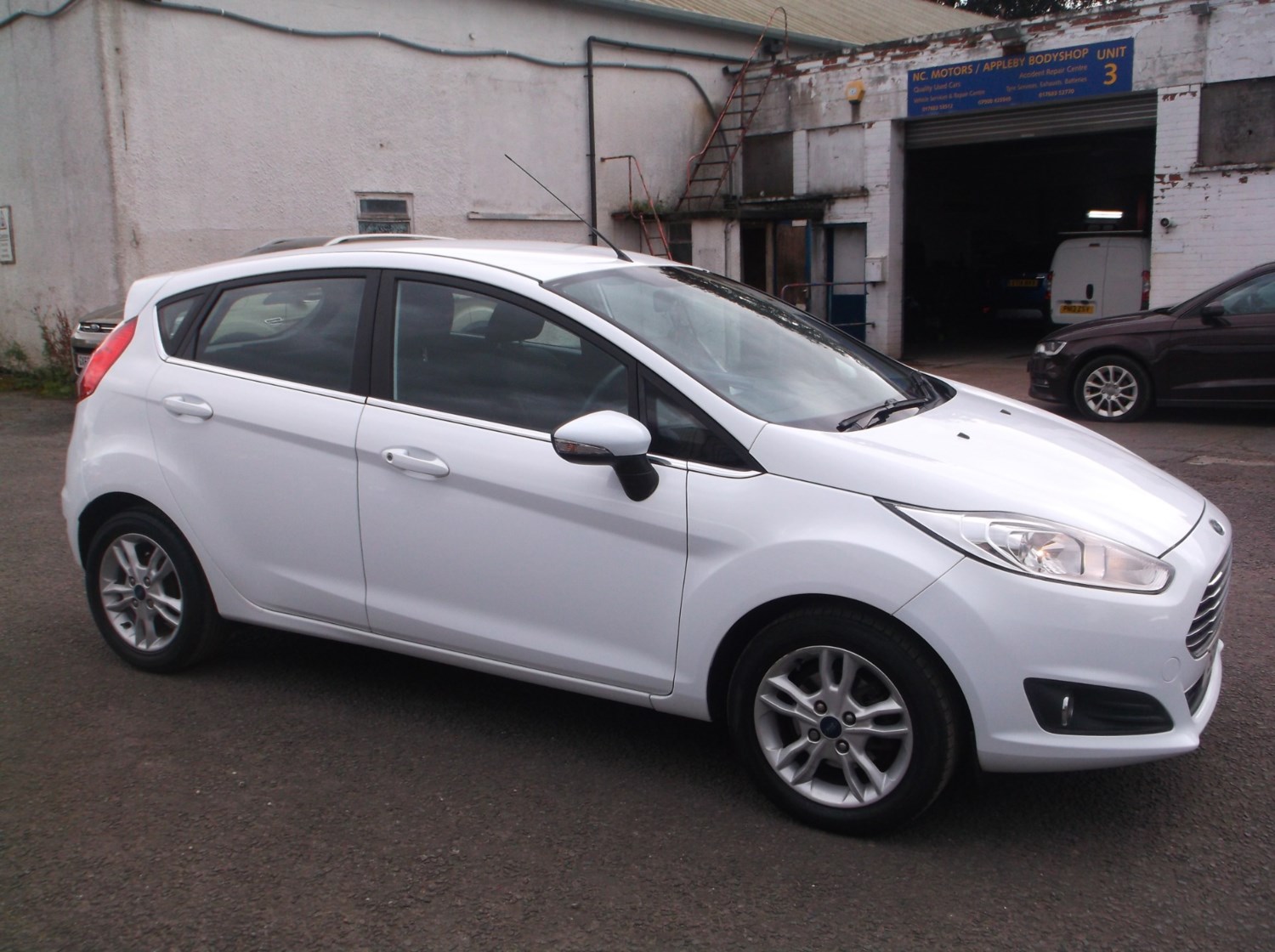 Ford Fiesta Listing Image