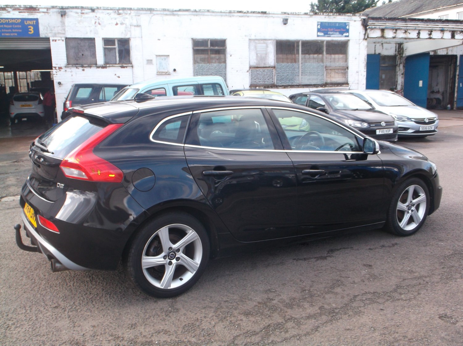 Volvo V40 Listing Image