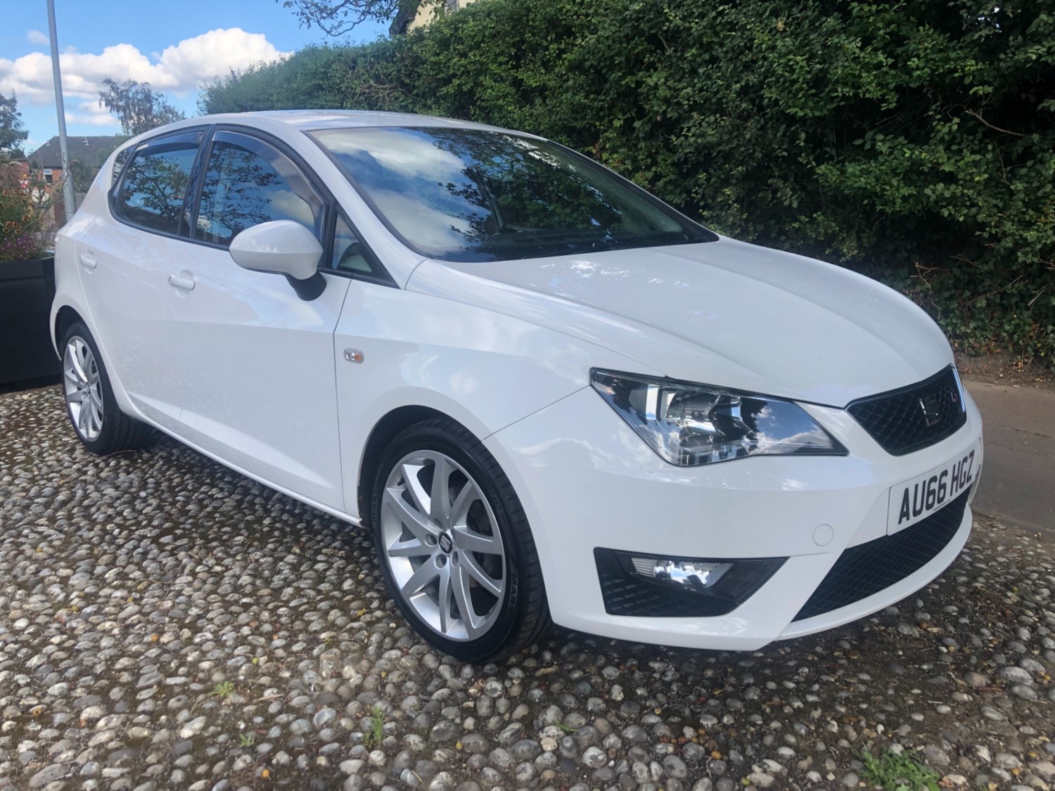 SEAT Ibiza Listing Image