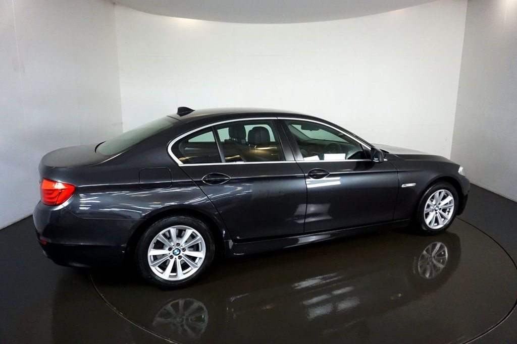 BMW 5 Series Listing Image