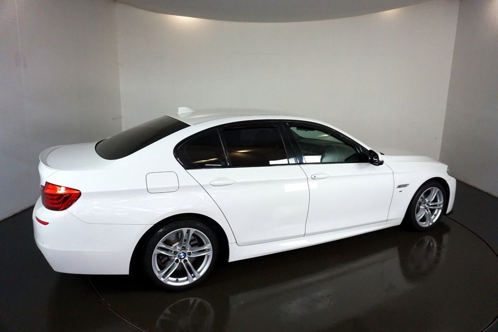 BMW 5 Series Listing Image