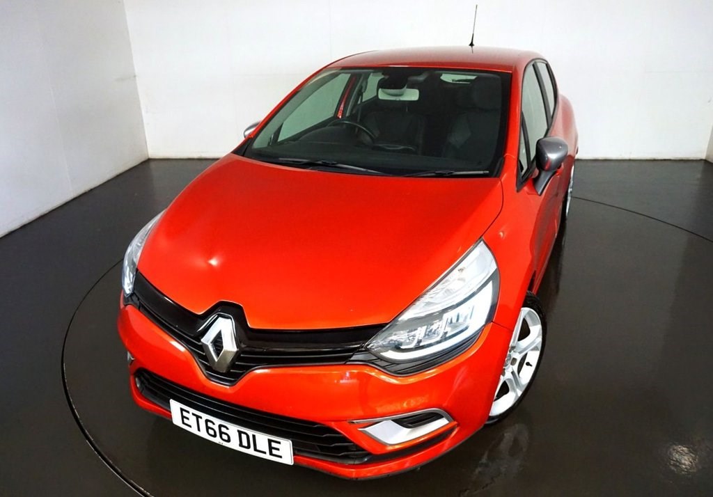 Renault Clio Listing Image