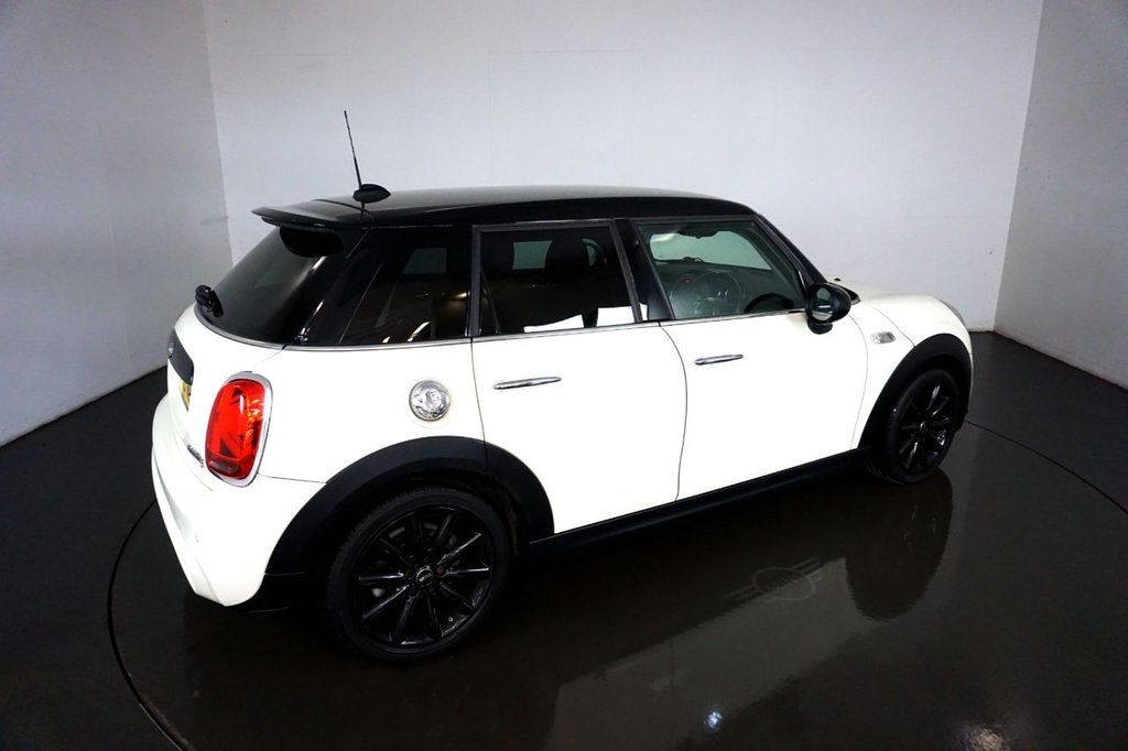 MINI Hatch Listing Image