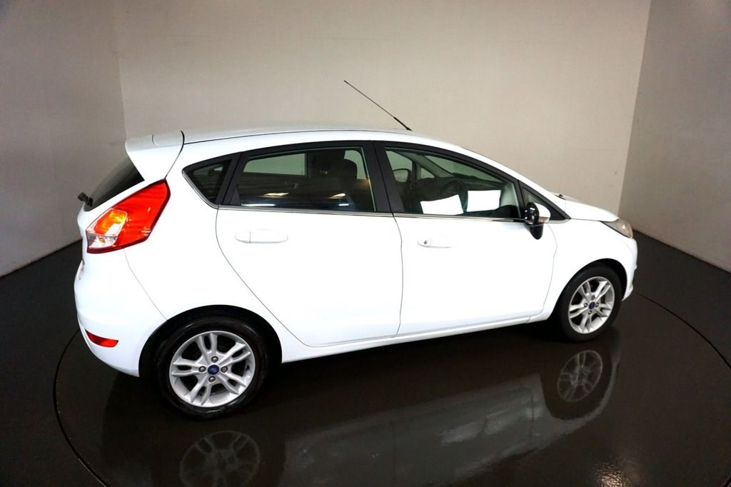 Ford Fiesta Listing Image