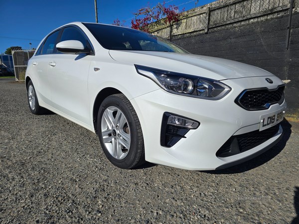 Kia Ceed Listing Image