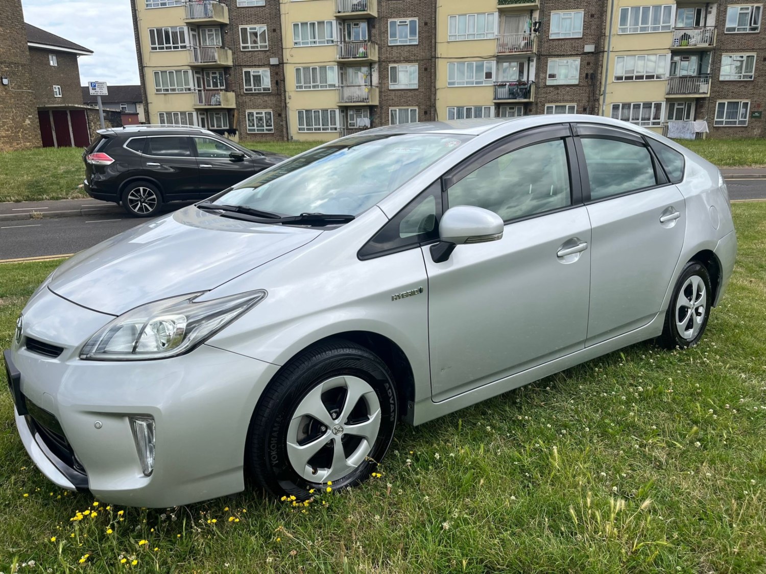 Toyota Prius Listing Image