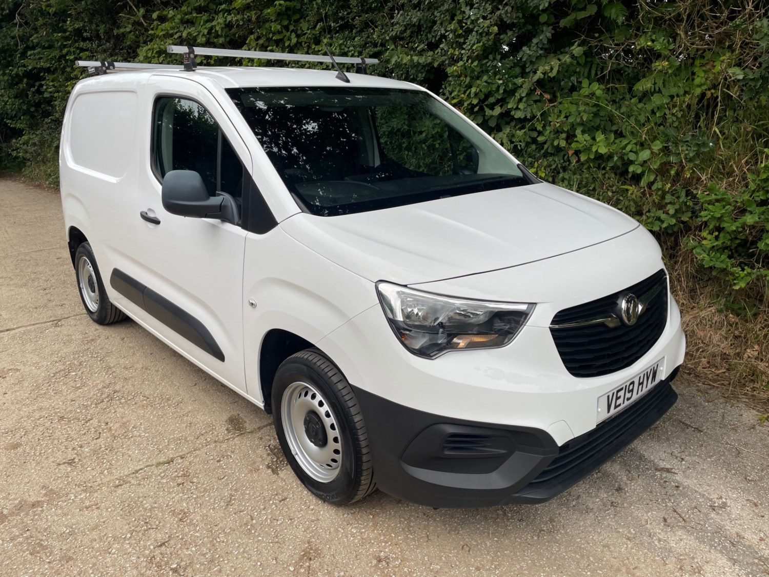 Vauxhall Combo Listing Image