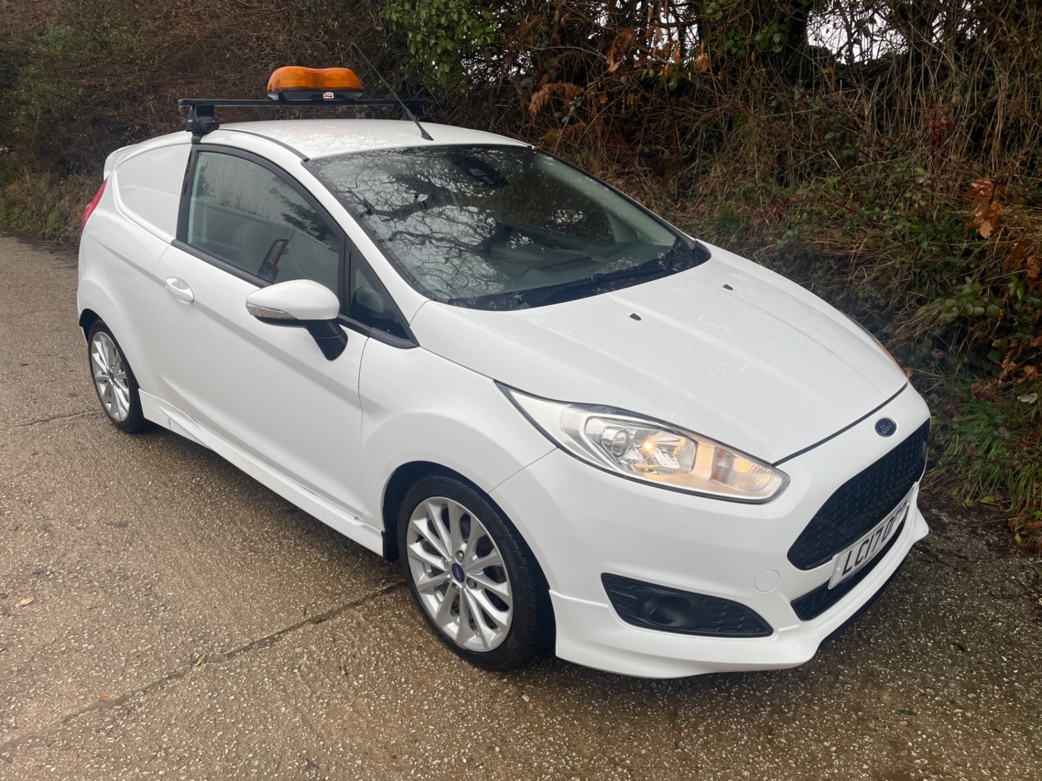 Ford Fiesta Listing Image