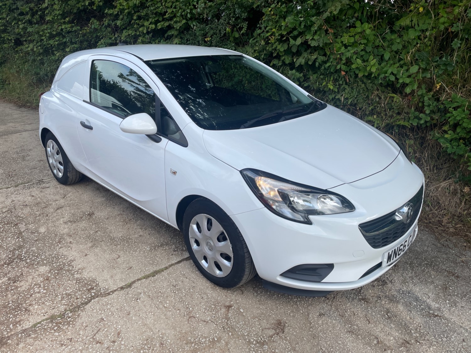 Vauxhall Corsa Listing Image