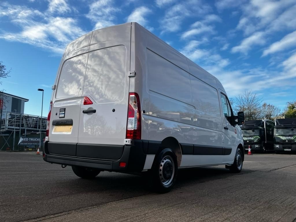 Renault Master Listing Image