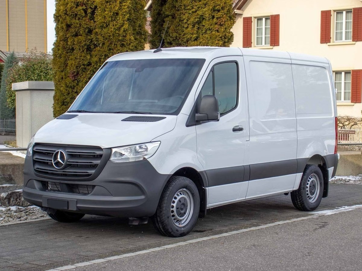 Mercedes-Benz Sprinter Listing Image