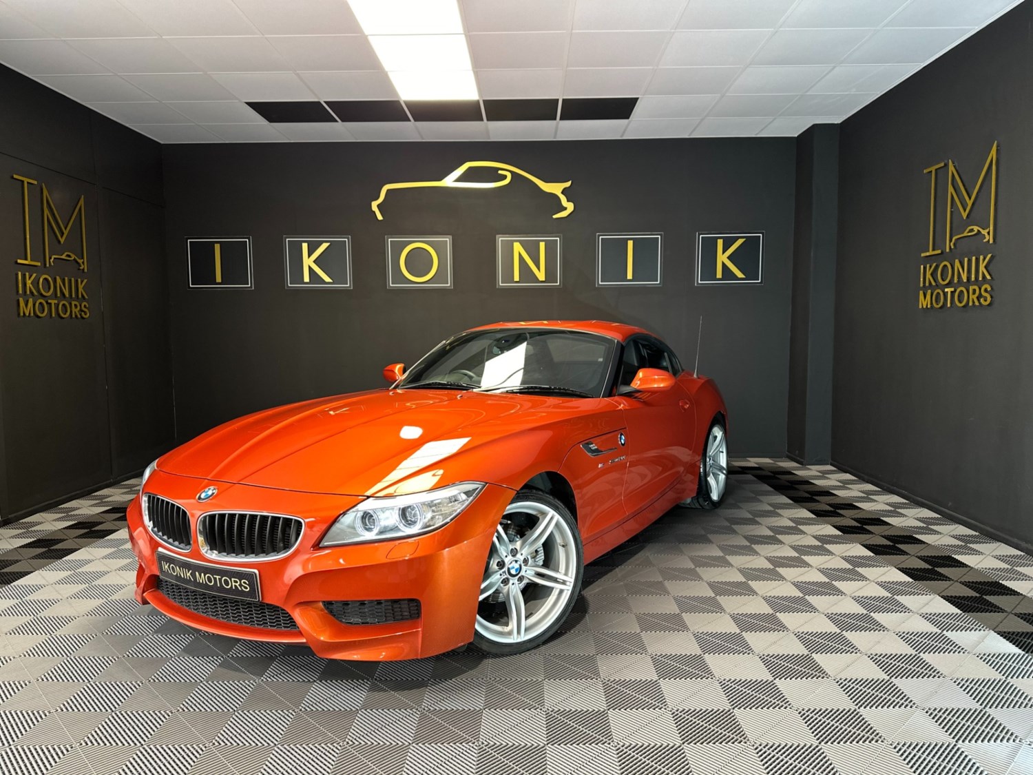 BMW Z4 Listing Image