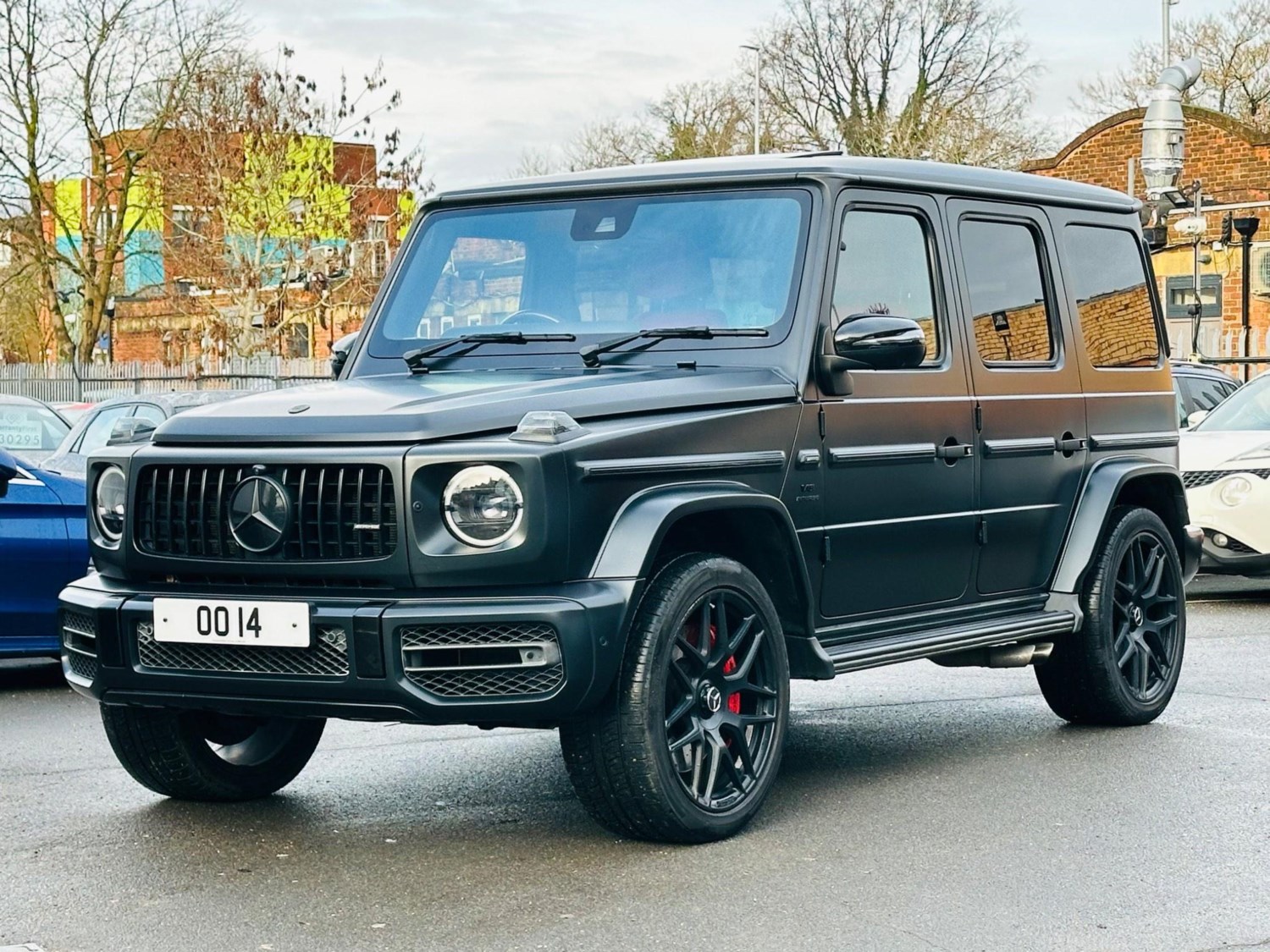 Mercedes-Benz G-Class Listing Image