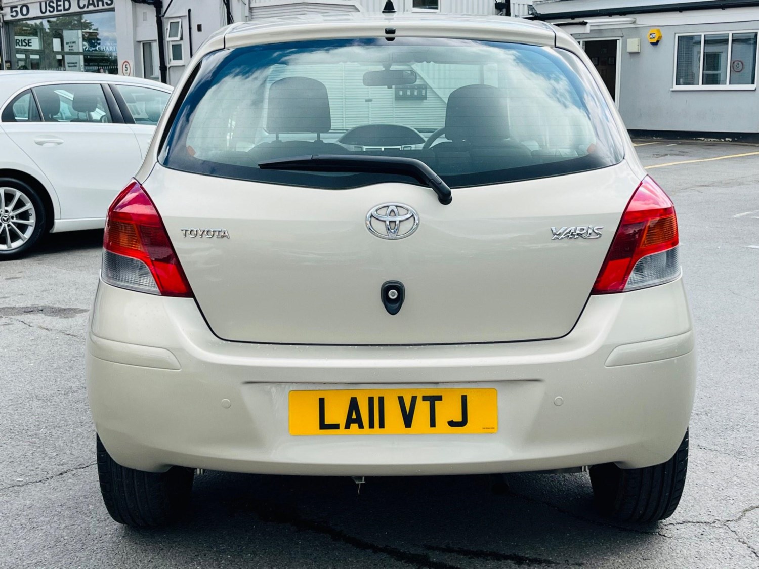 Toyota Yaris Listing Image