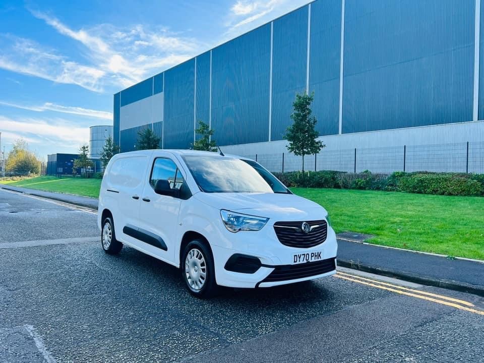 Vauxhall Combo Listing Image