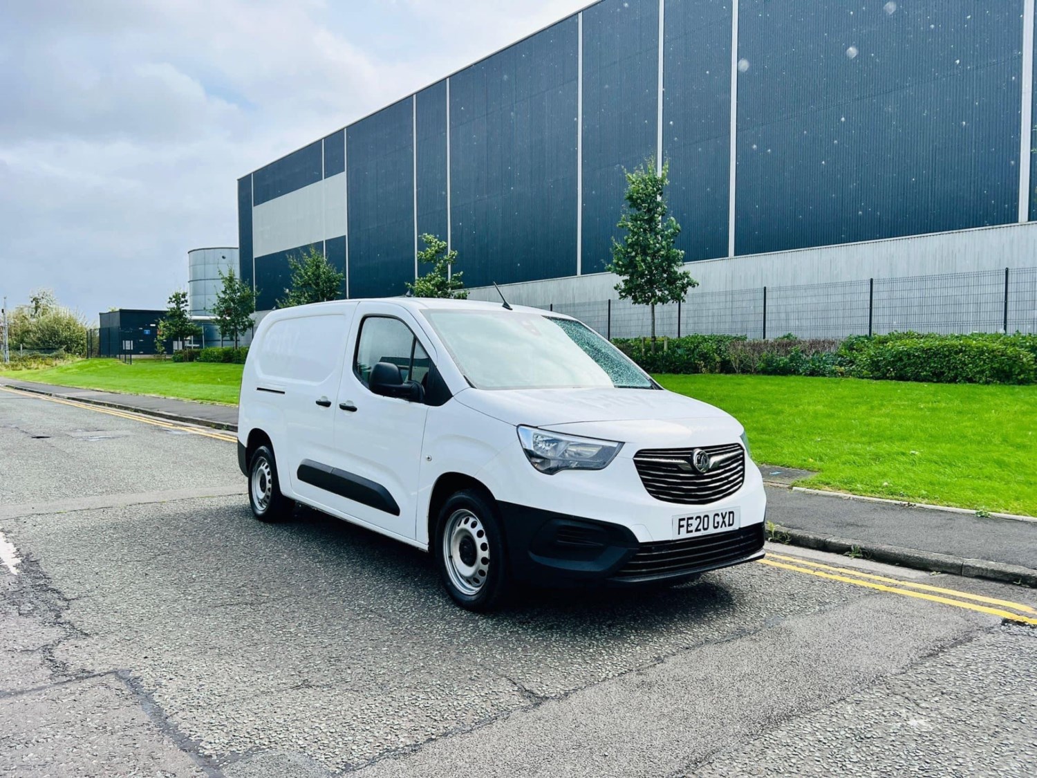 Vauxhall Combo Listing Image