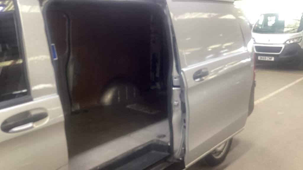 Mercedes-Benz Vito Listing Image