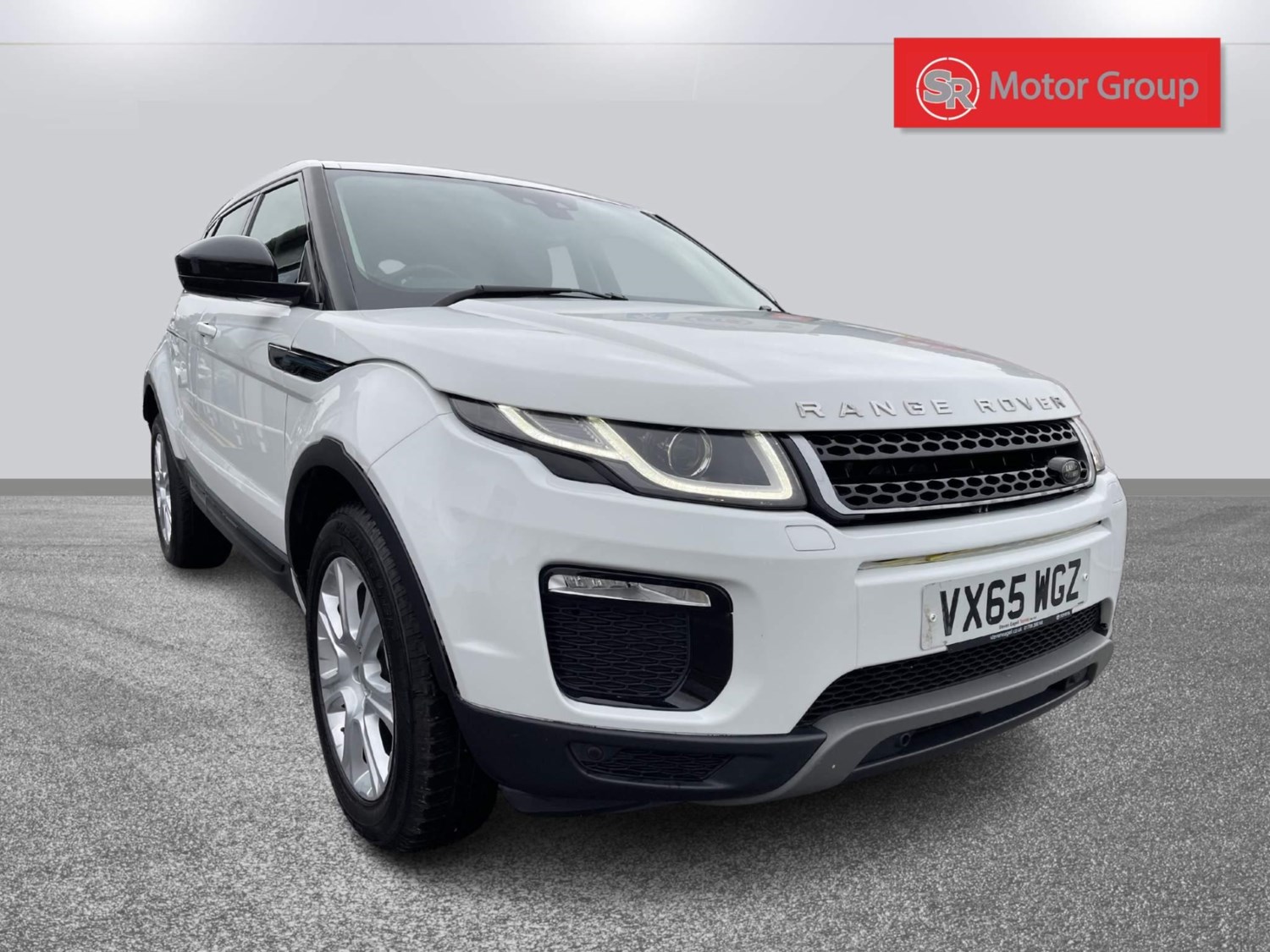 Land Rover  Listing Image