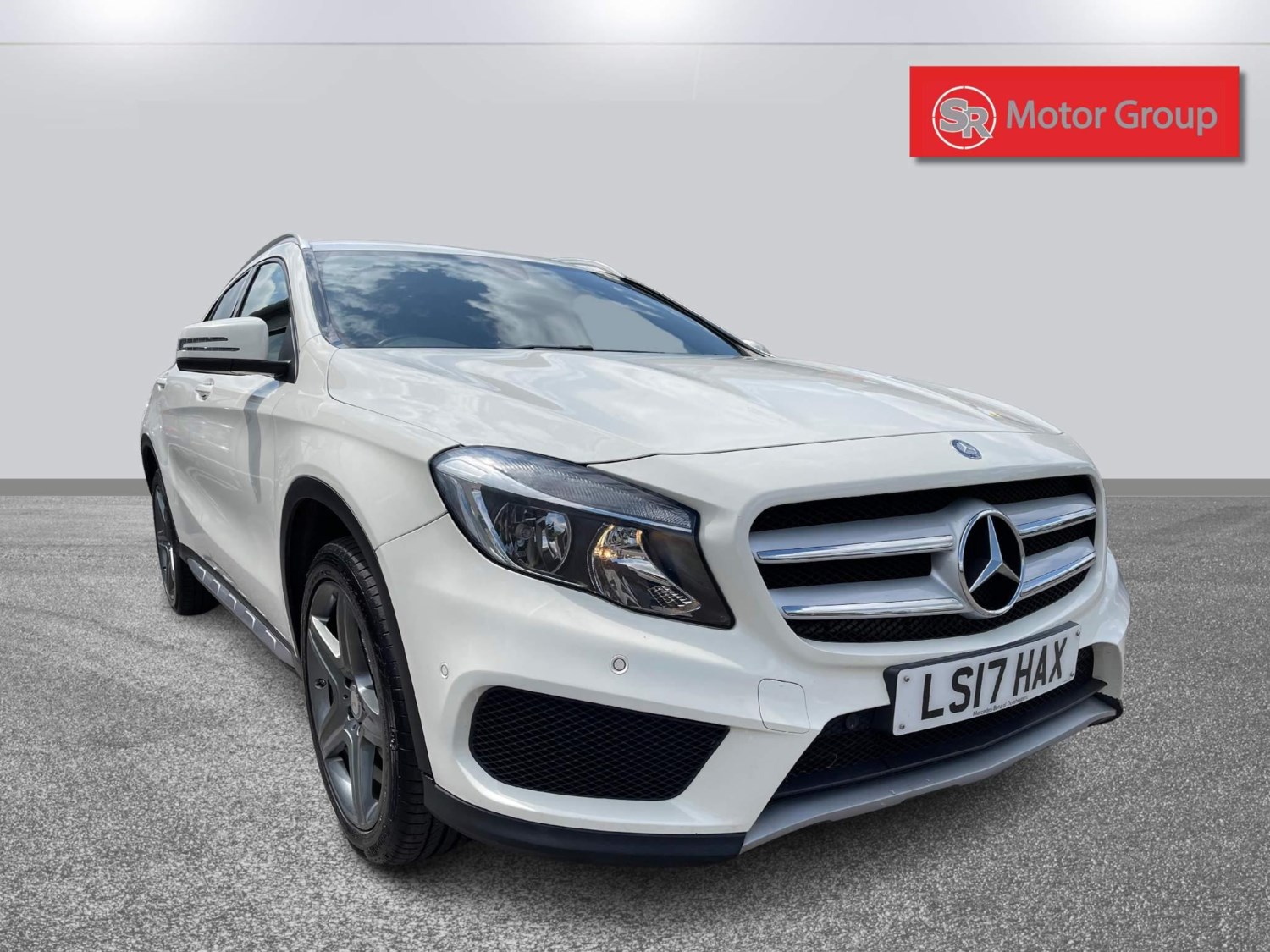 Mercedes-Benz GLA Listing Image