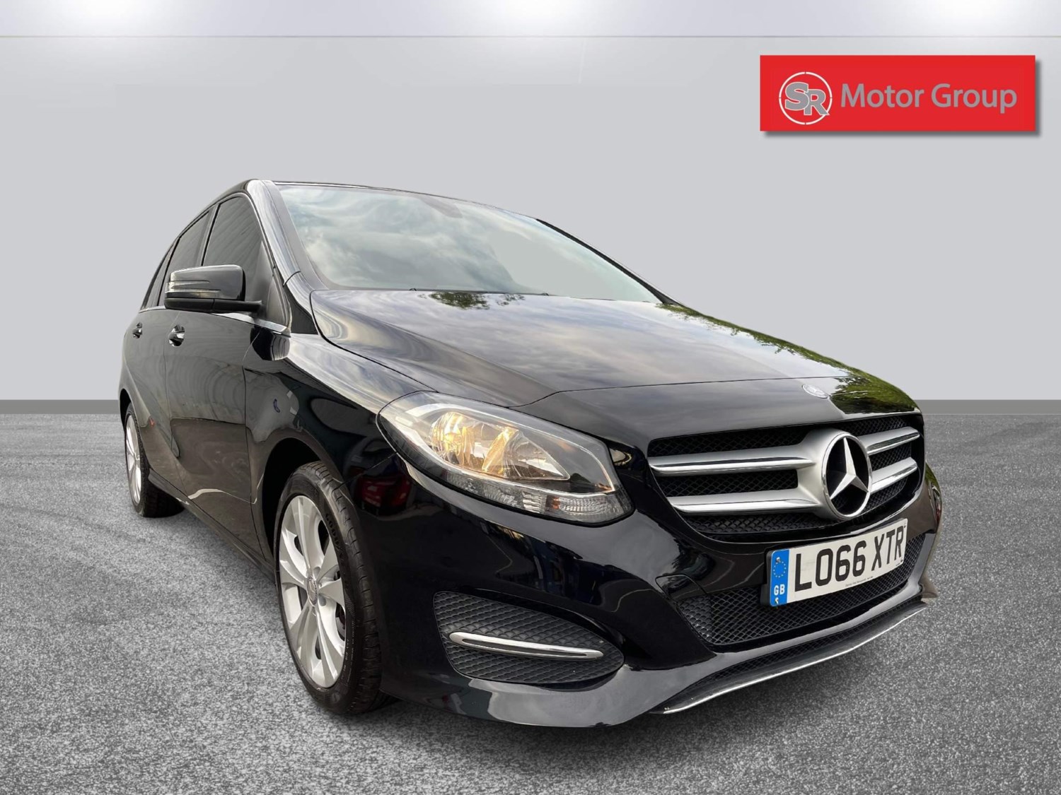 Mercedes-Benz B-Class Listing Image