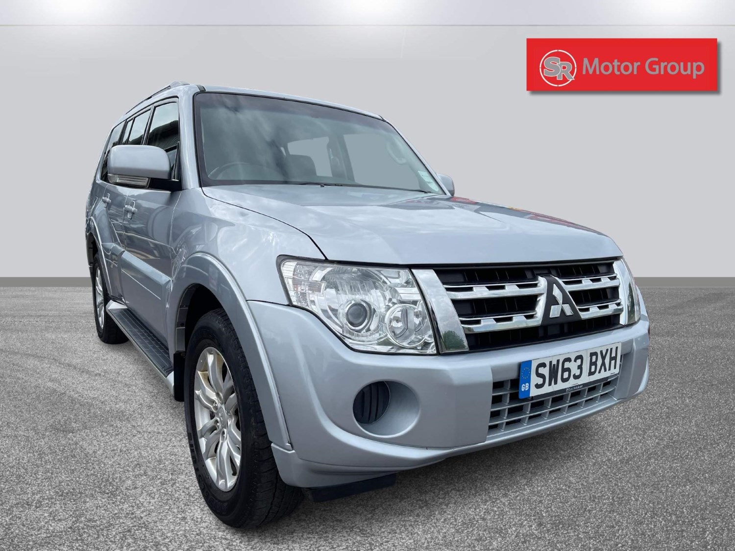 Mitsubishi Shogun Listing Image