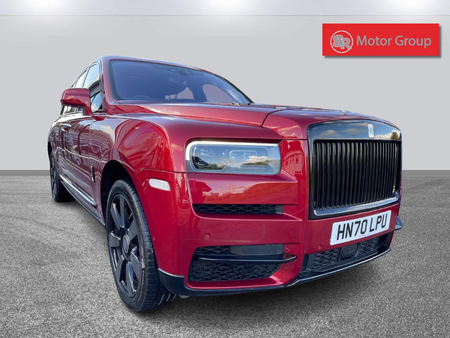 Rolls-Royce Cullinan Listing Image