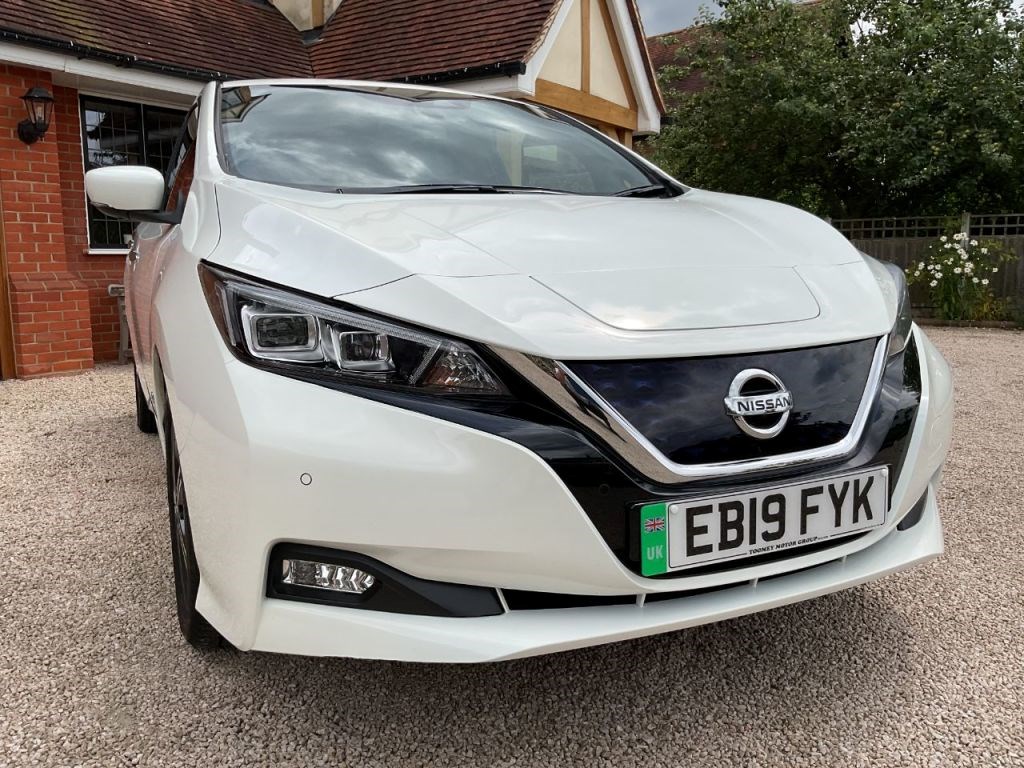 Nissan Leaf Listing Image