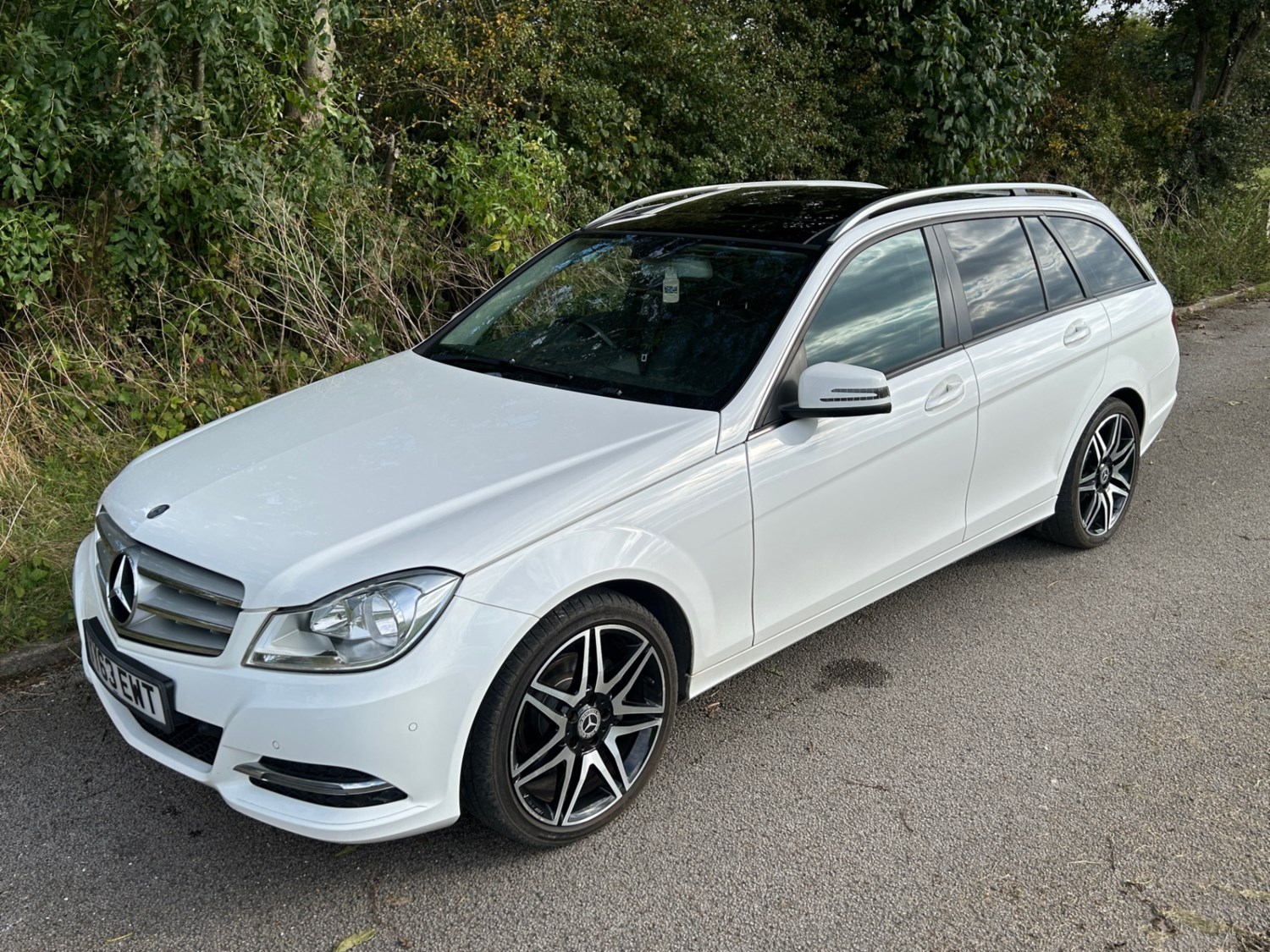 Mercedes-Benz C-Class Listing Image