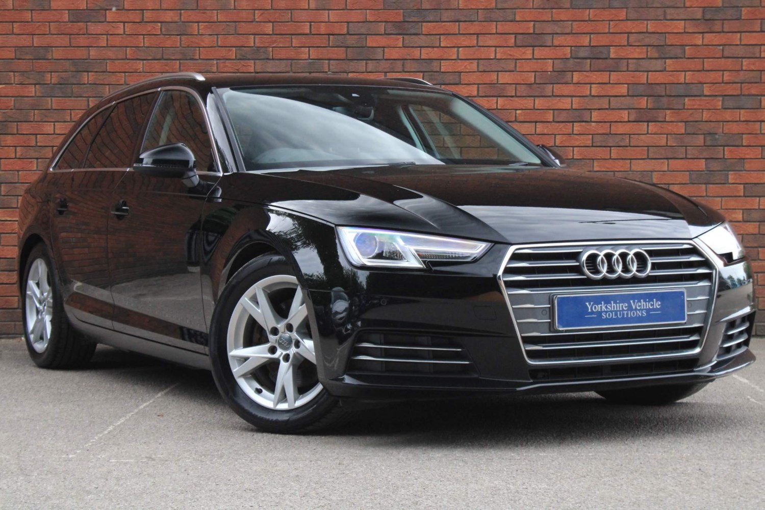 Audi A4 Avant Listing Image