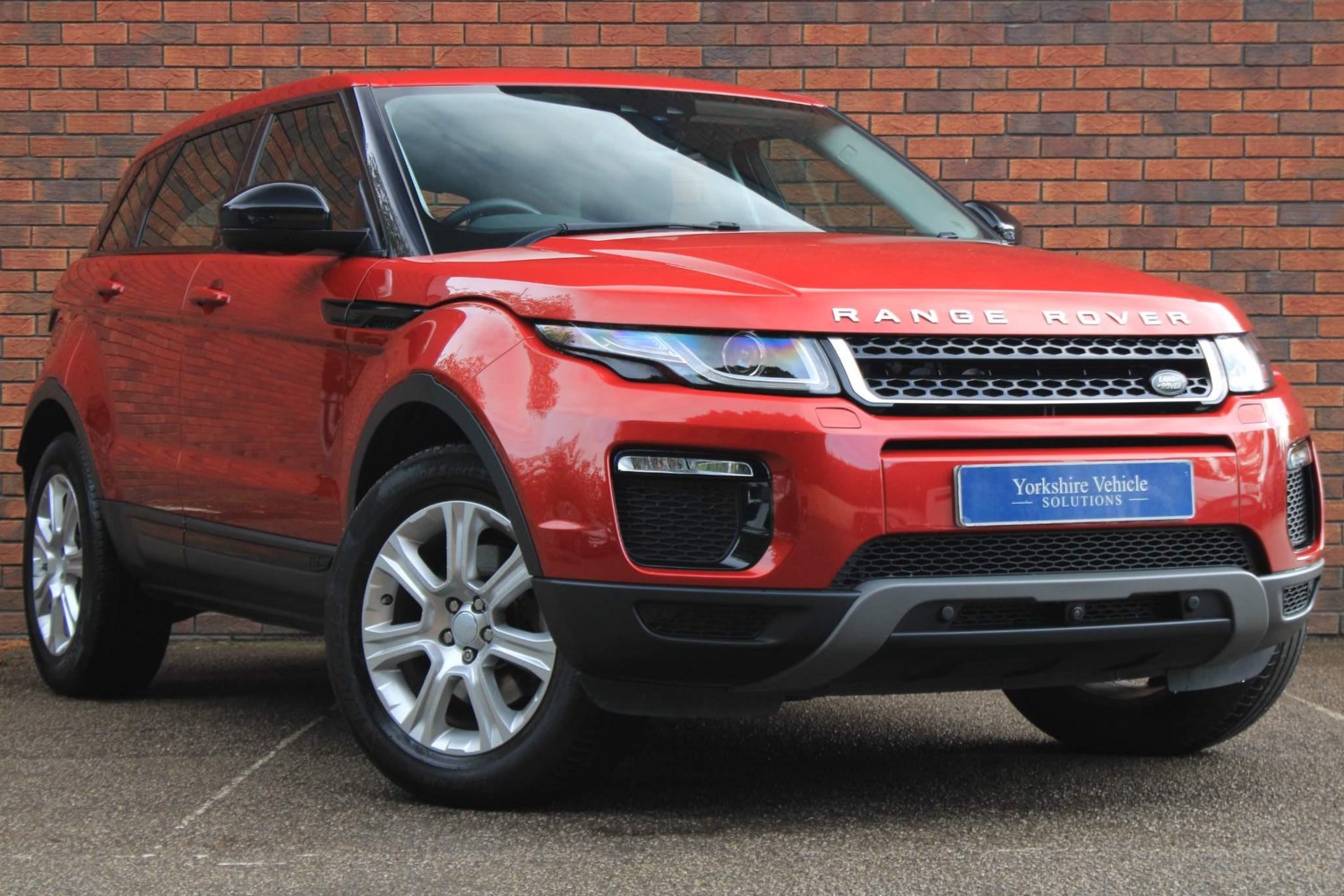 Land Rover Range Rover Evoque Listing Image