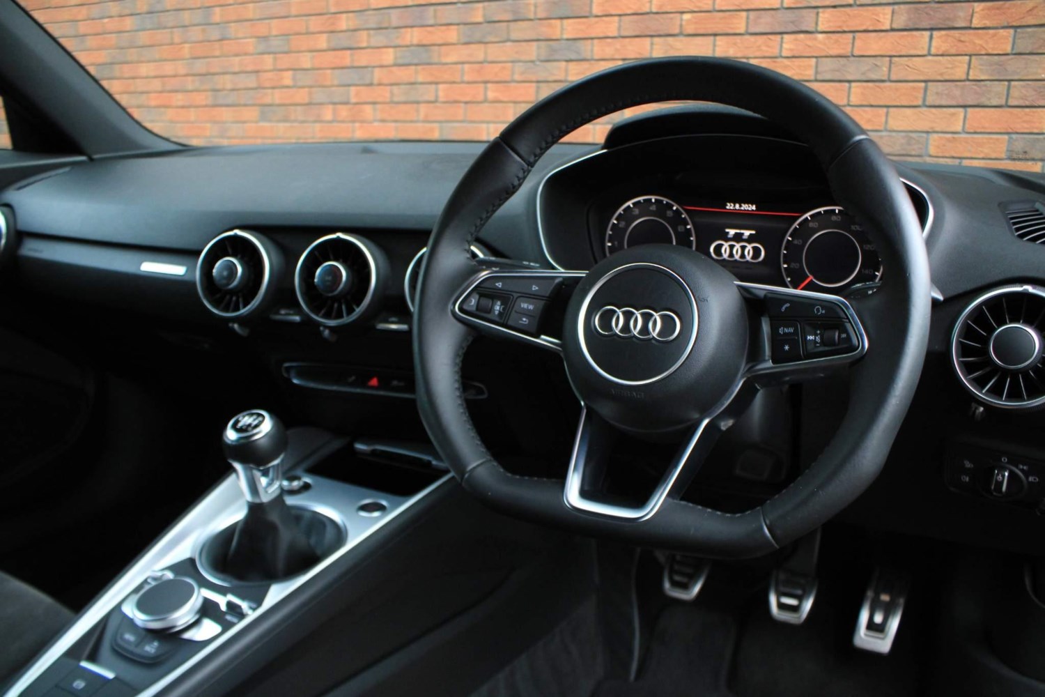 Audi TT Listing Image