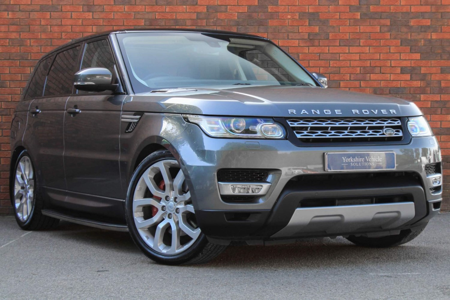 Land Rover Range Rover Sport Listing Image