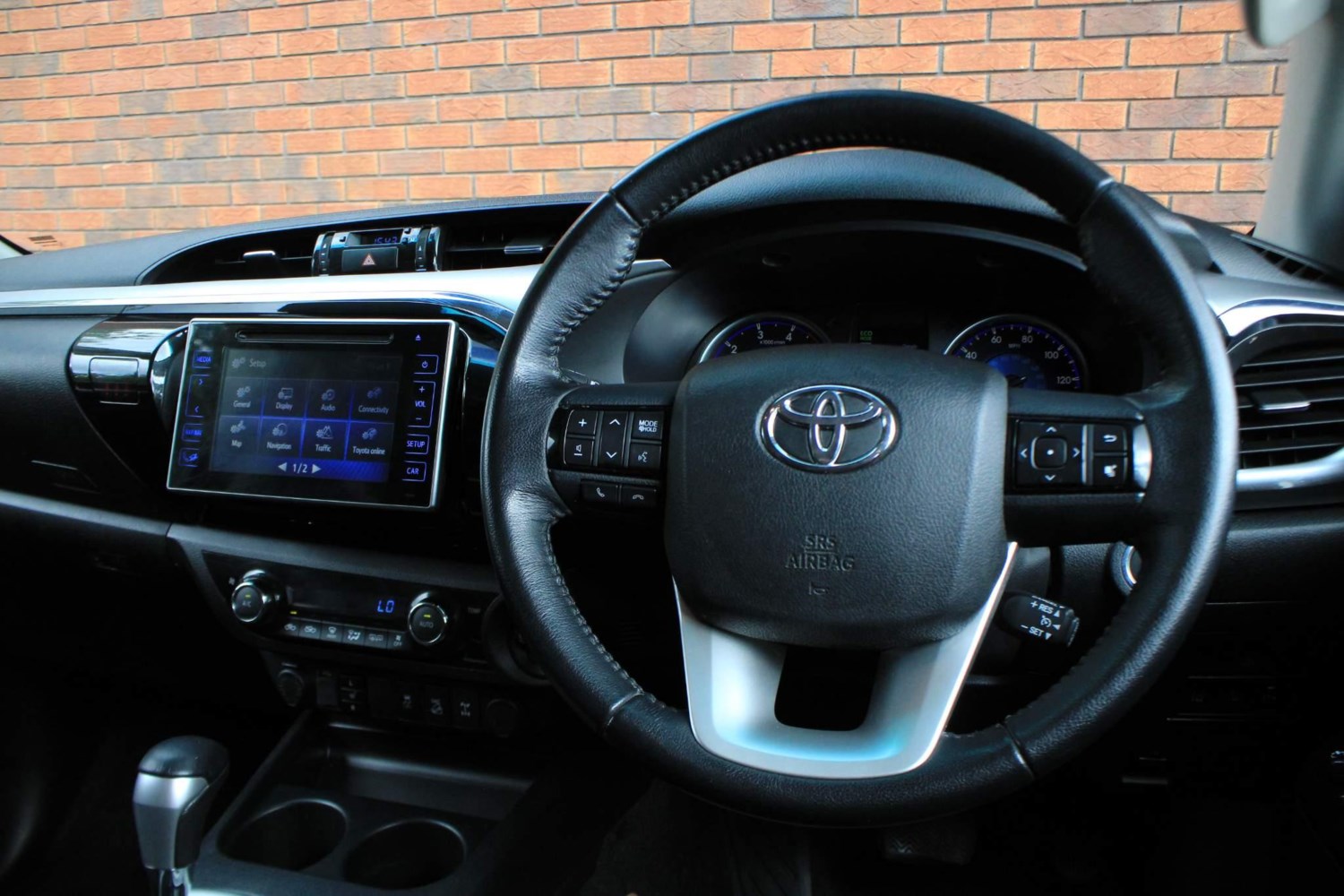 Toyota Hilux Listing Image