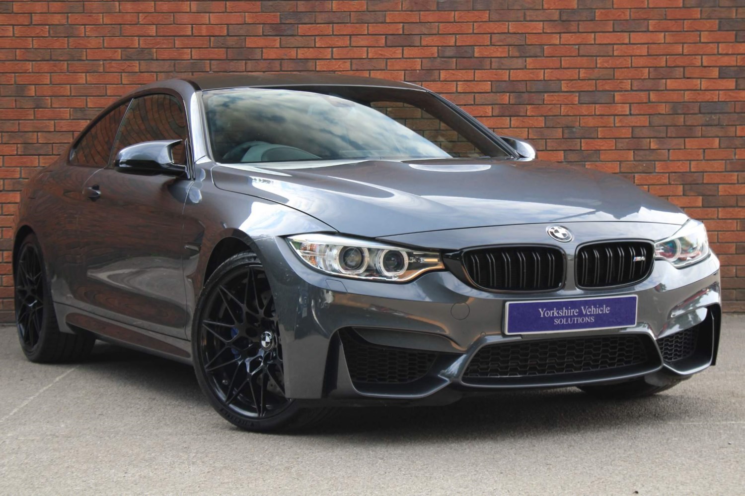 BMW M4 Listing Image