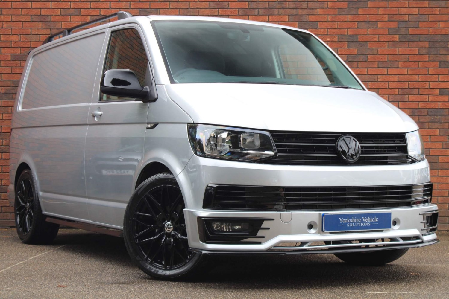 Volkswagen Transporter Listing Image